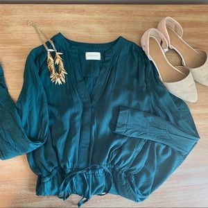 Green tie waste boutique dress L